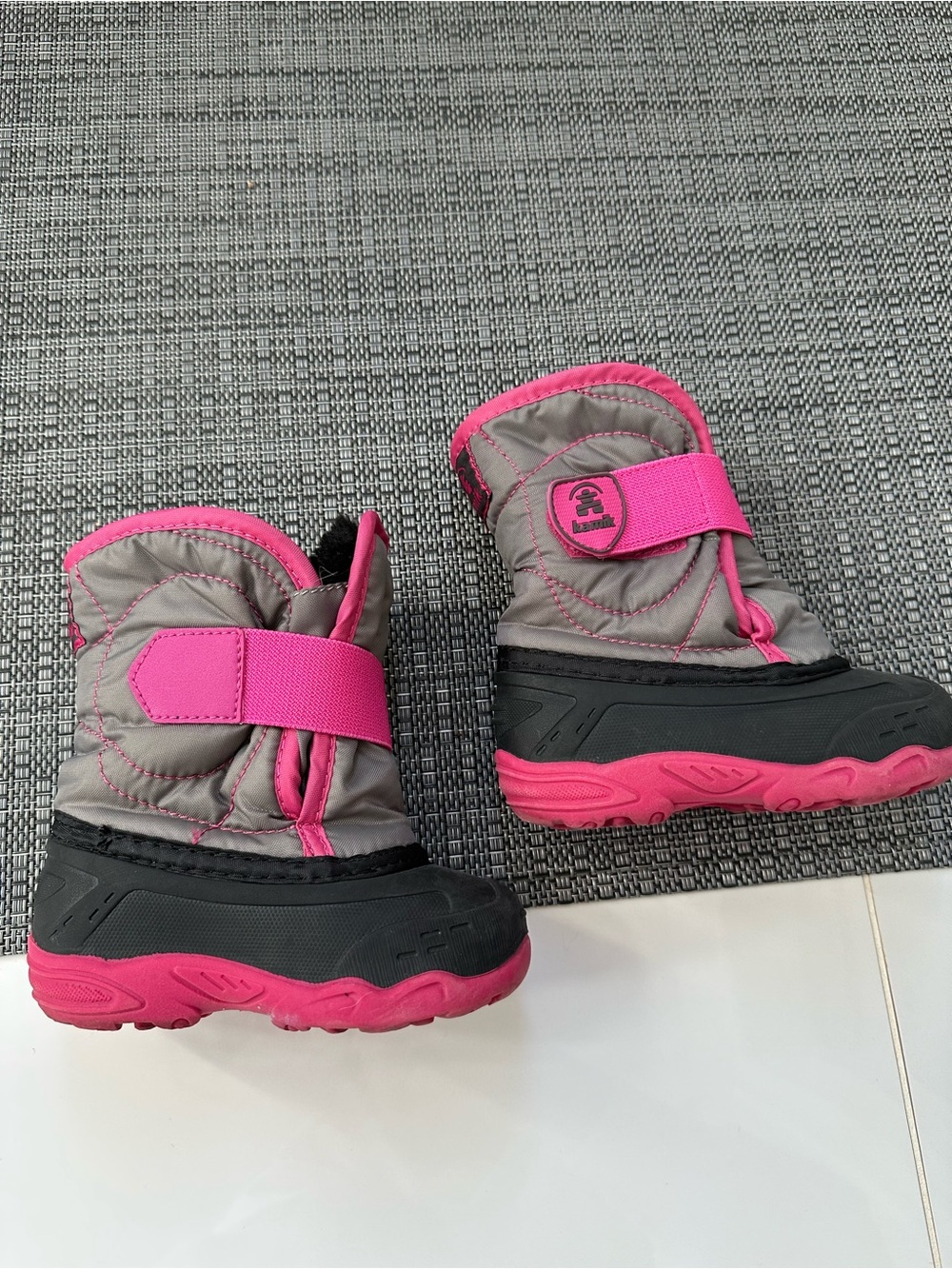 Kamik Kids Snow Boots in Gray and Bright Pink